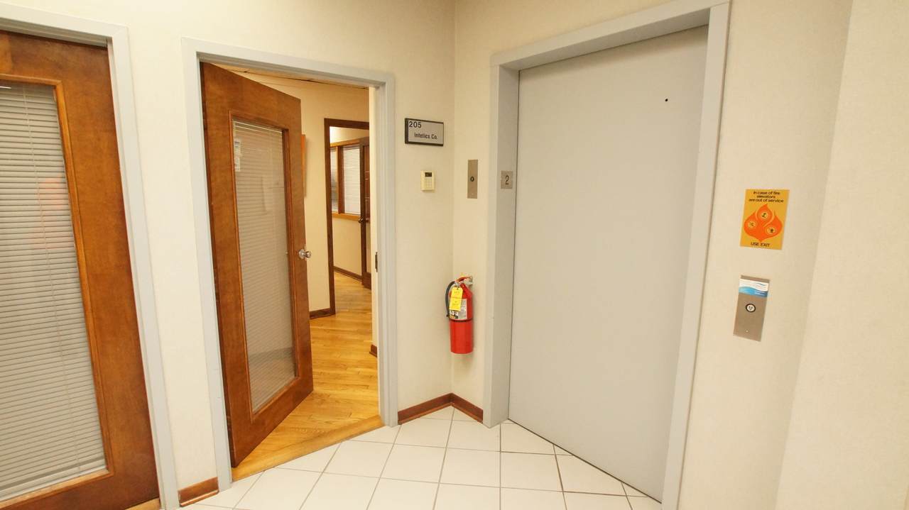 https://bt-photos.global.ssl.fastly.net/mred/1280_boomver_1_12357838-1.jpg