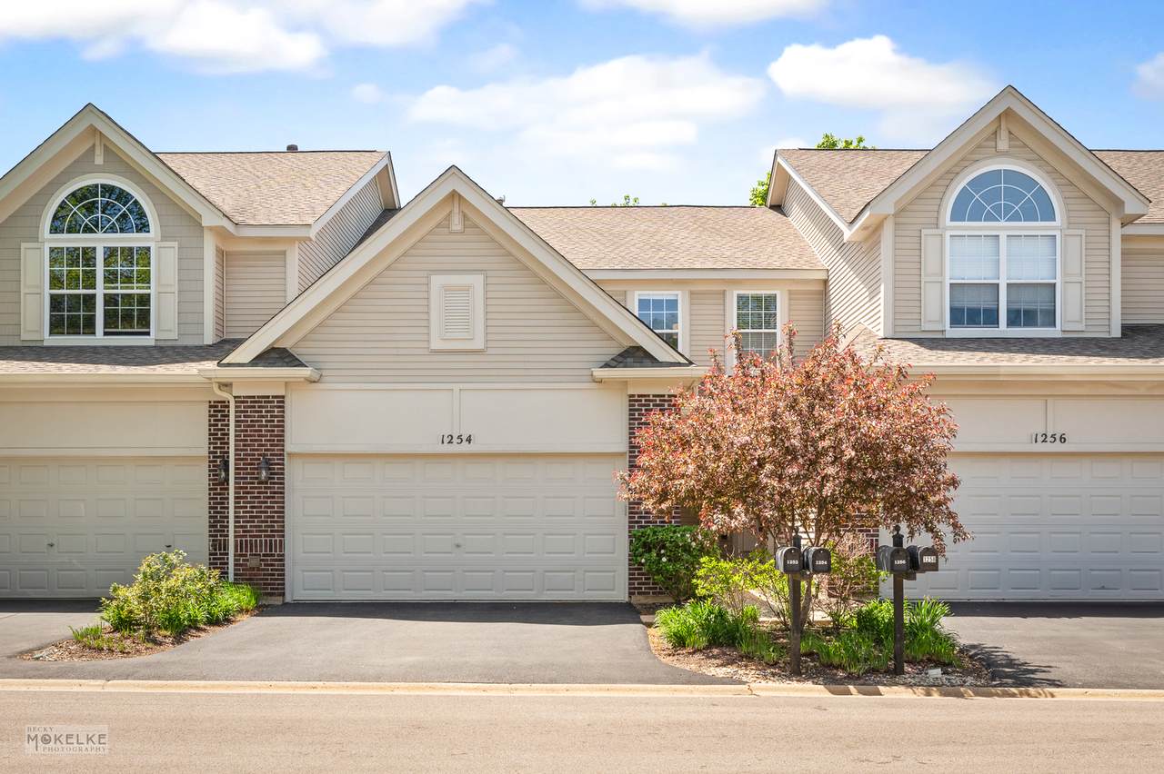 1254 Townes Circle - Photo 1
