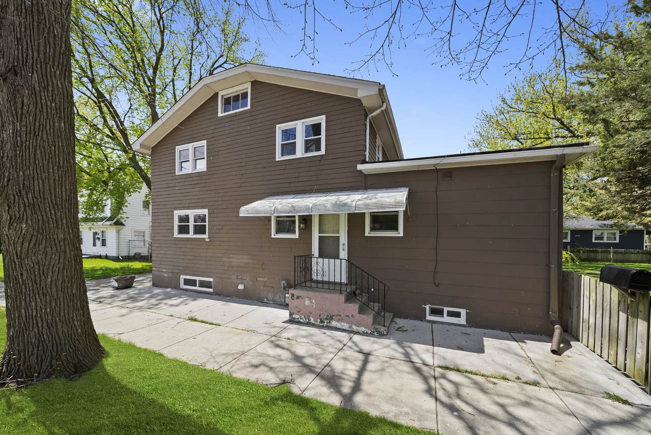 2002 Grove Avenue - Photo 1