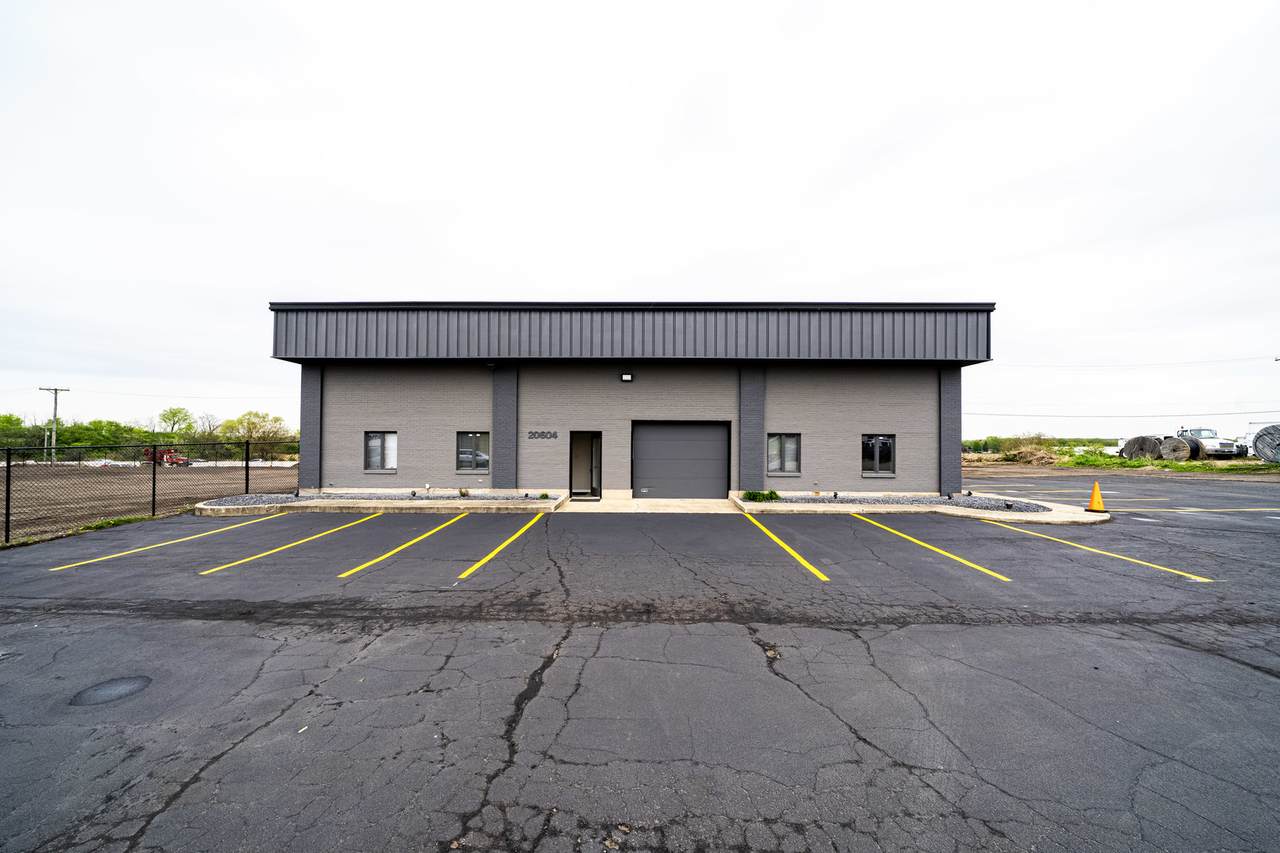 20604 Burl Court - Photo 1