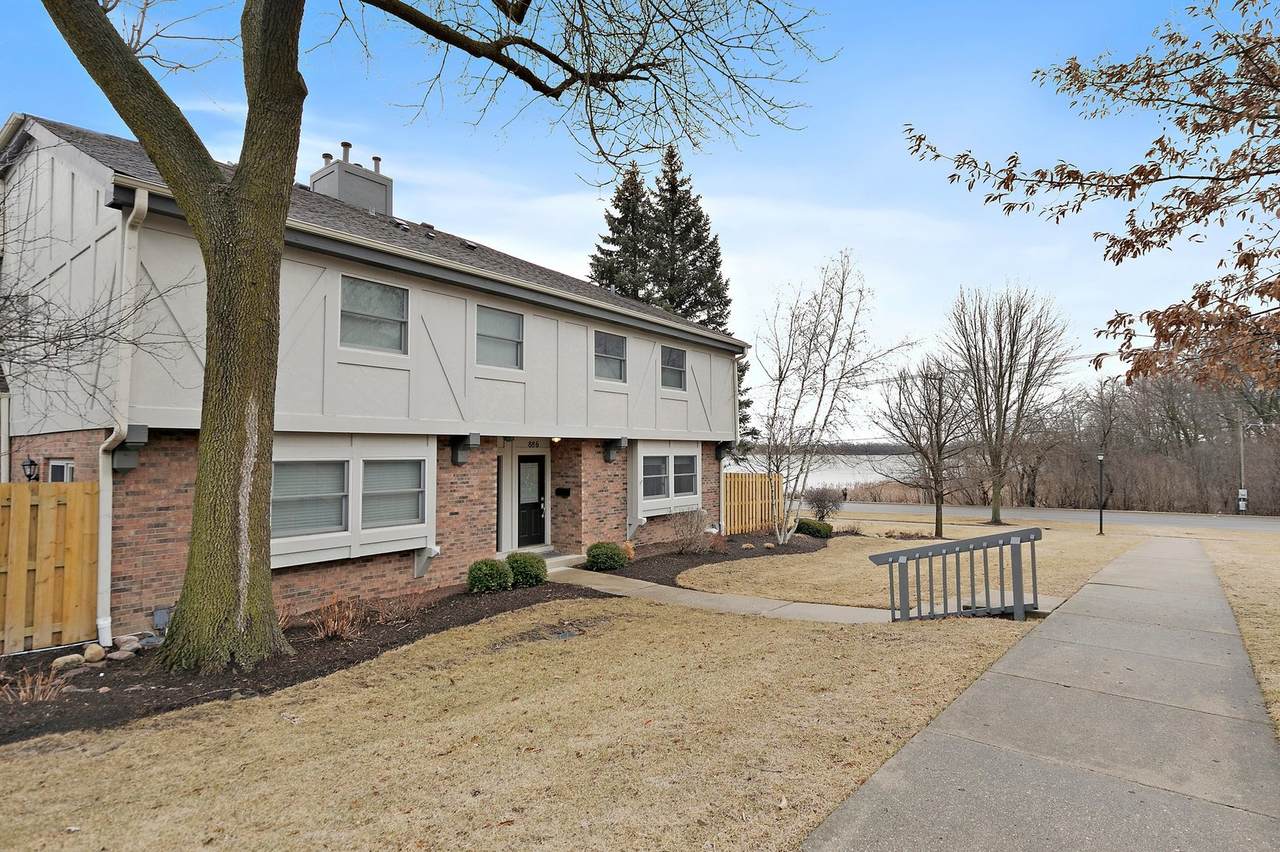886 Bristol Drive - Photo 1