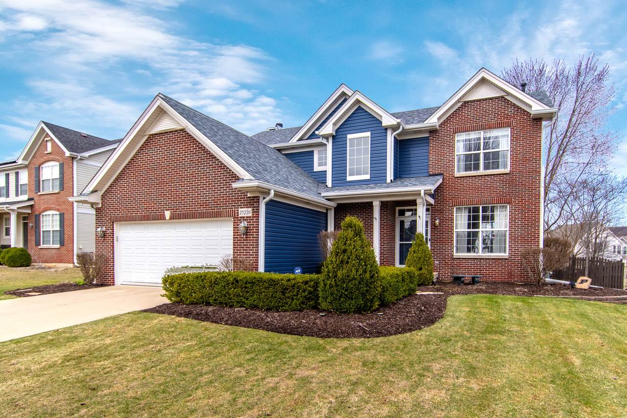 25226 Glen Oaks Lane - Photo 1