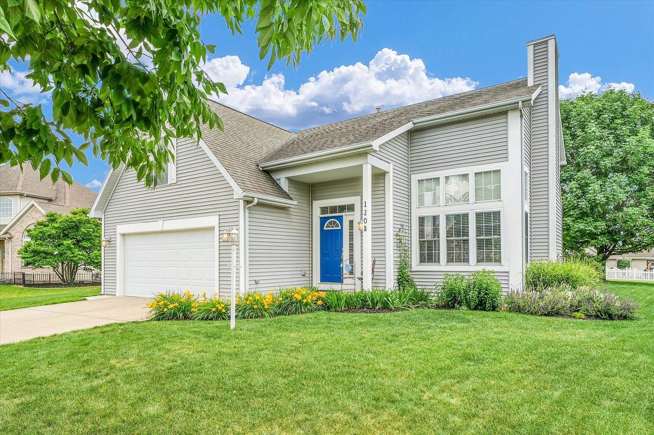 1208 Waters Edge Road - Photo 1