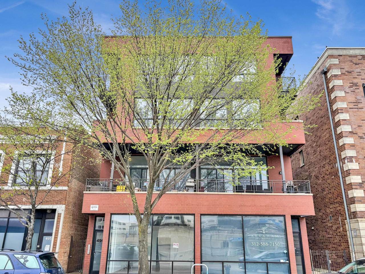 4962 Milwaukee Avenue - Photo 1