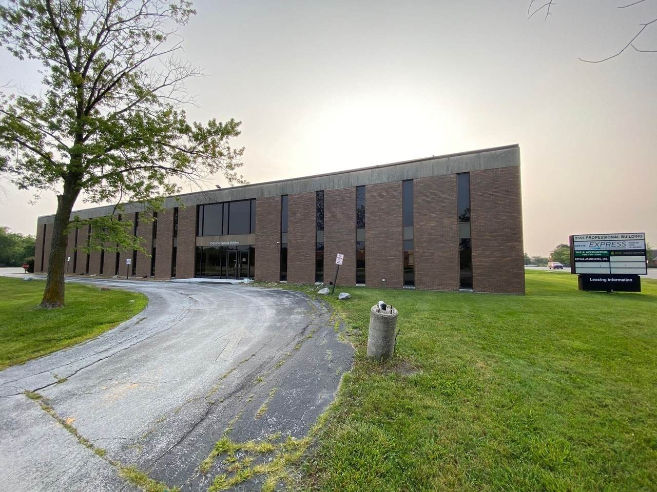 2555 Lincoln Highway - Photo 1