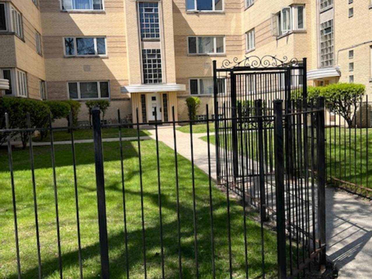 2030 72nd Place - Photo 1