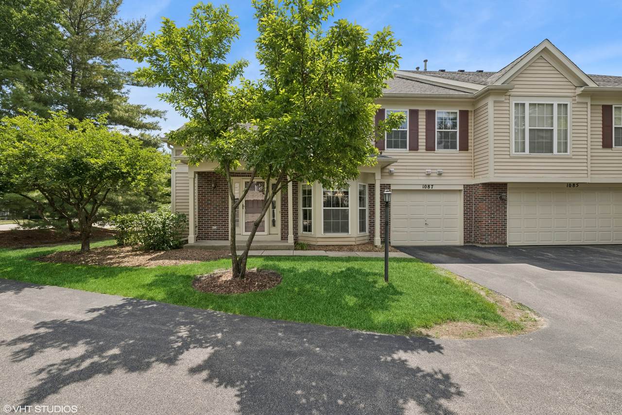 1087 Huntwyck Court - Photo 1