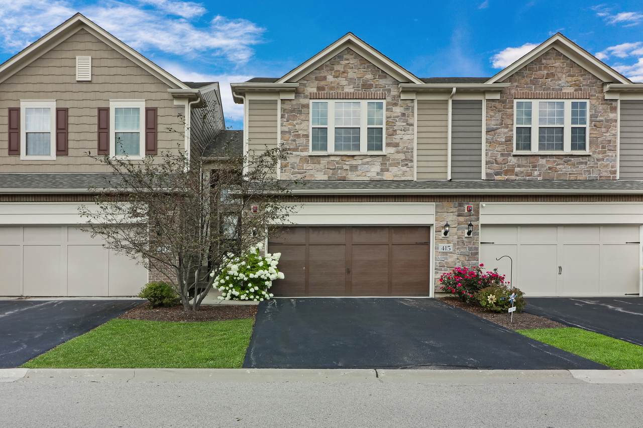 415 Highcroft Way - Photo 1