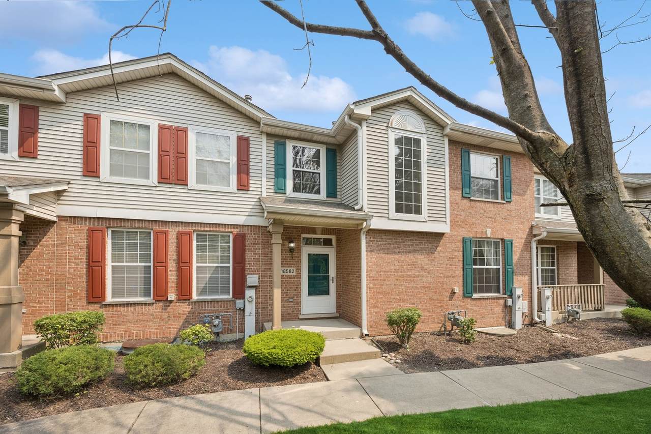 18582 Point Drive - Photo 1