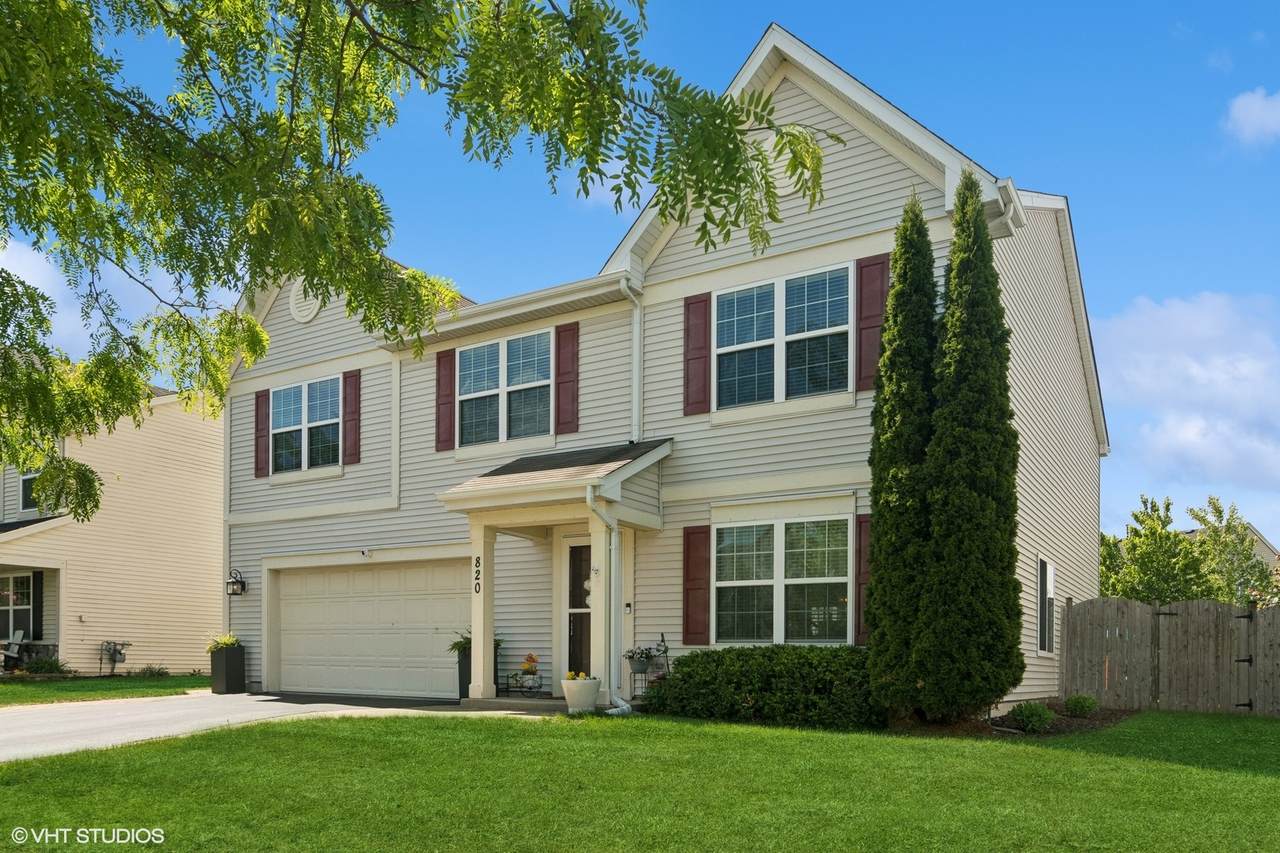 820 Chopin Place - Photo 1
