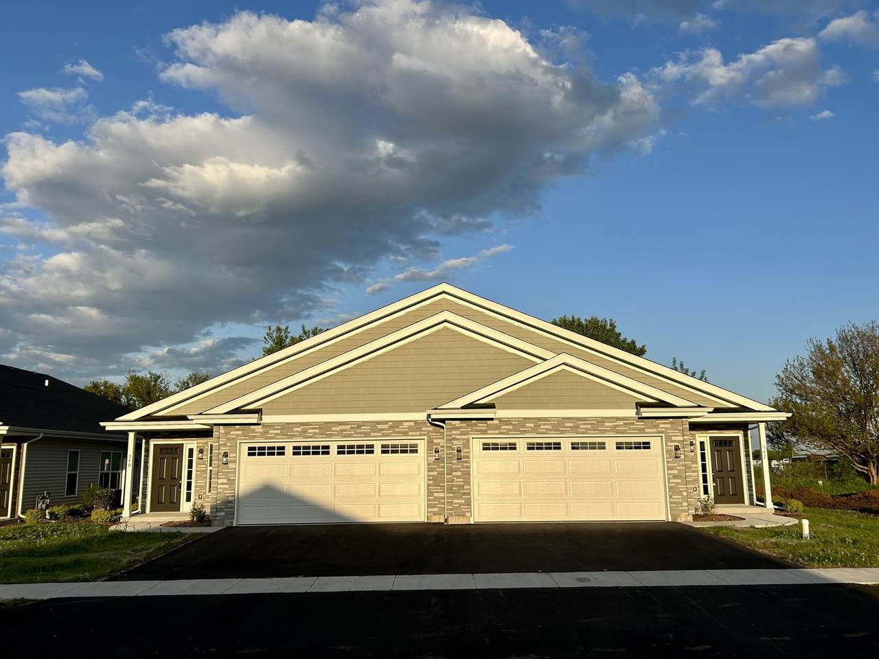896 Fuller Lane - Photo 1