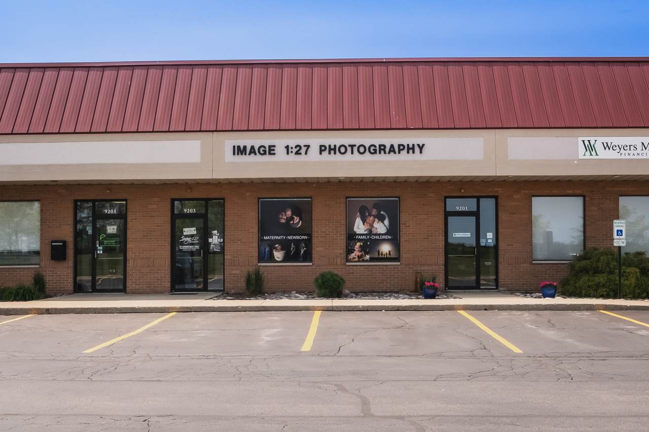 9203 Il Route 31 - Photo 1