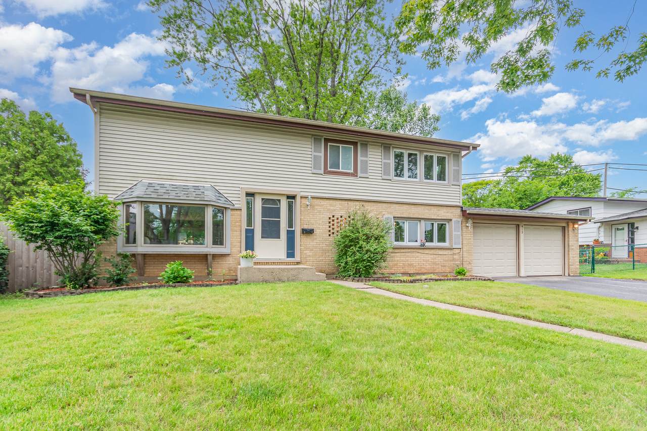 413 Northshore Drive - Photo 1