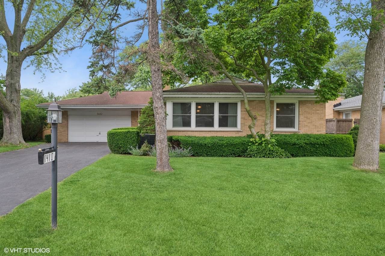 1410 Plymouth Lane - Photo 1