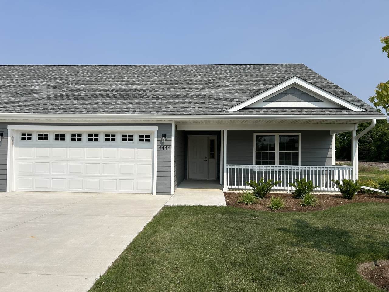 1111 2nd Street - Photo 1