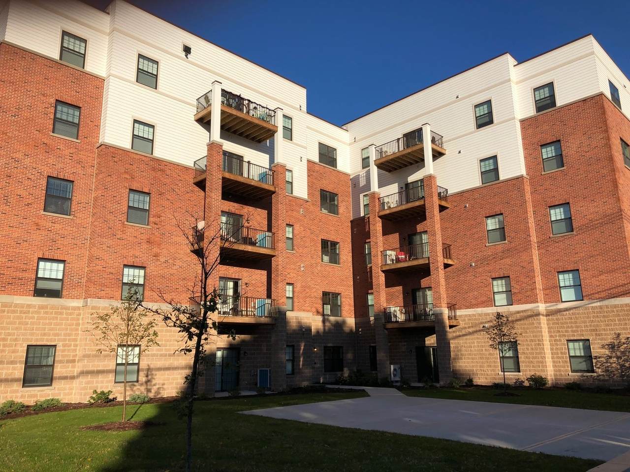 301 Madison Street - Photo 1