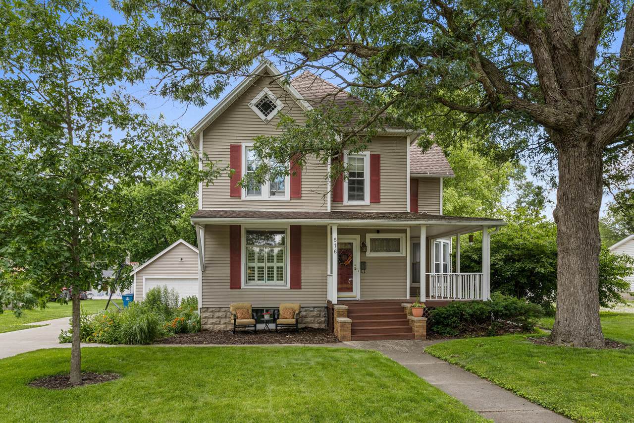 516 Locust Street - Photo 1