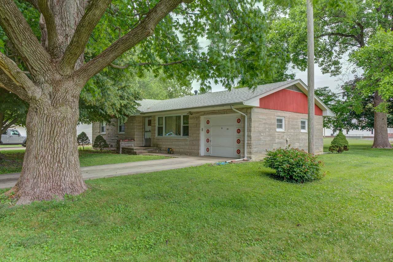 220 Indiana Street - Photo 1