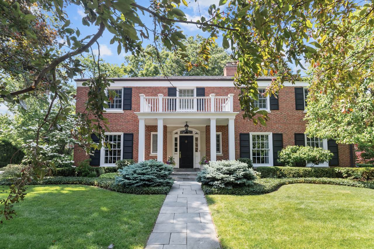 545 Sheridan Road - Photo 1