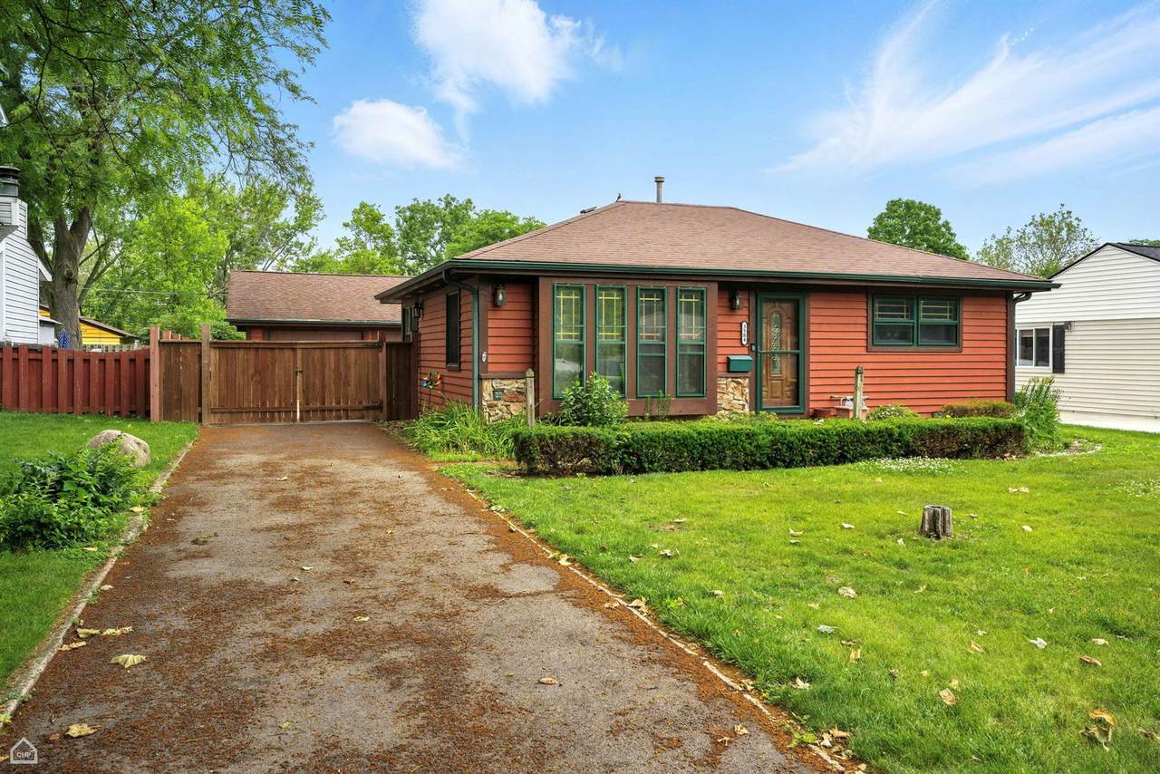 3504 Bobolink Lane - Photo 1