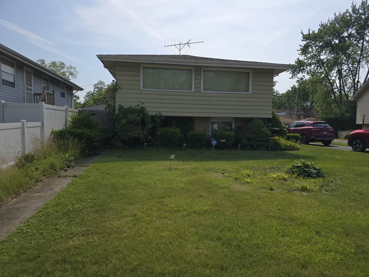 16920 Glen Oaks Court - Photo 1