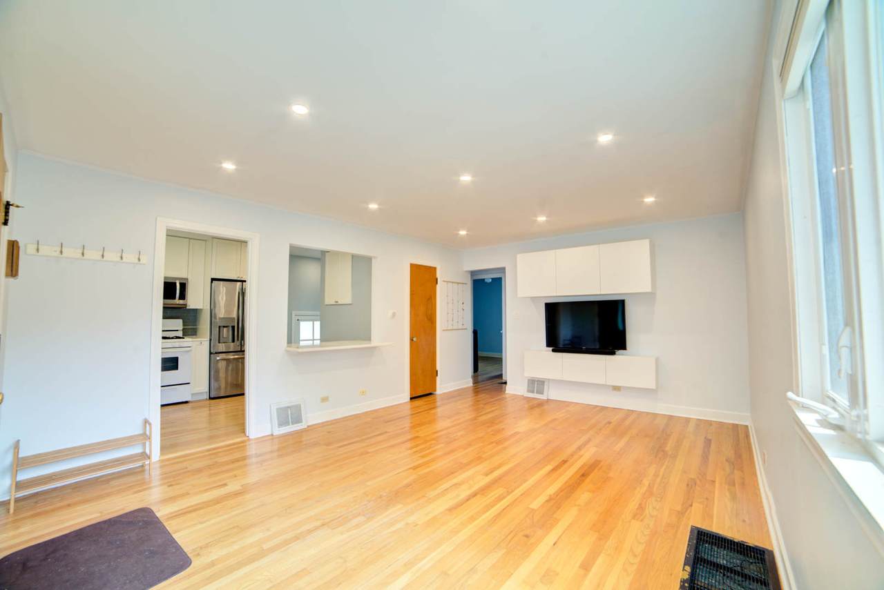9135 Mason Avenue - Photo 1