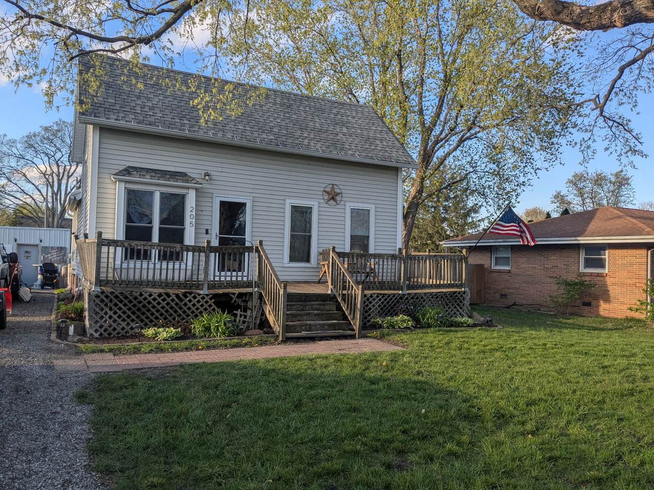 205 South Street - Photo 1