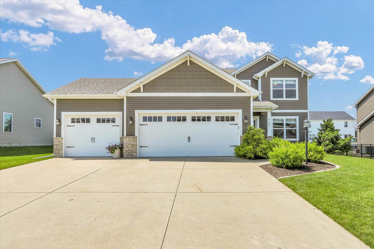 707 Country Ridge Drive - Photo 1