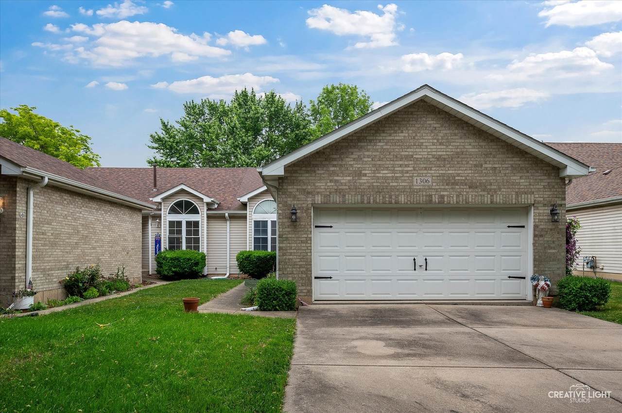 1306 Riverview Drive - Photo 1