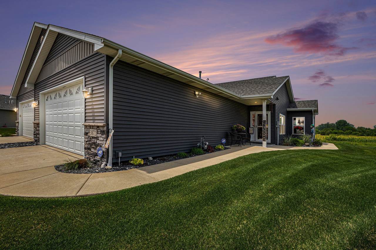 3872 Stadium Street - Photo 1