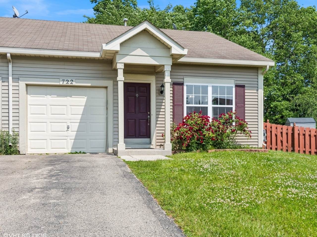 722 Eberly Court - Photo 1