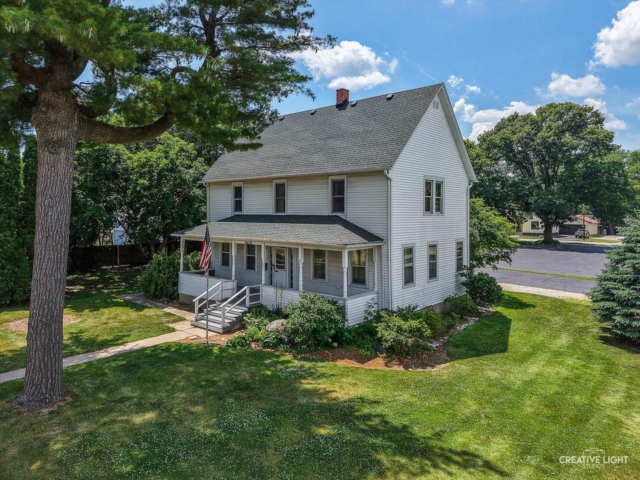 305 Wolfe Street - Photo 1