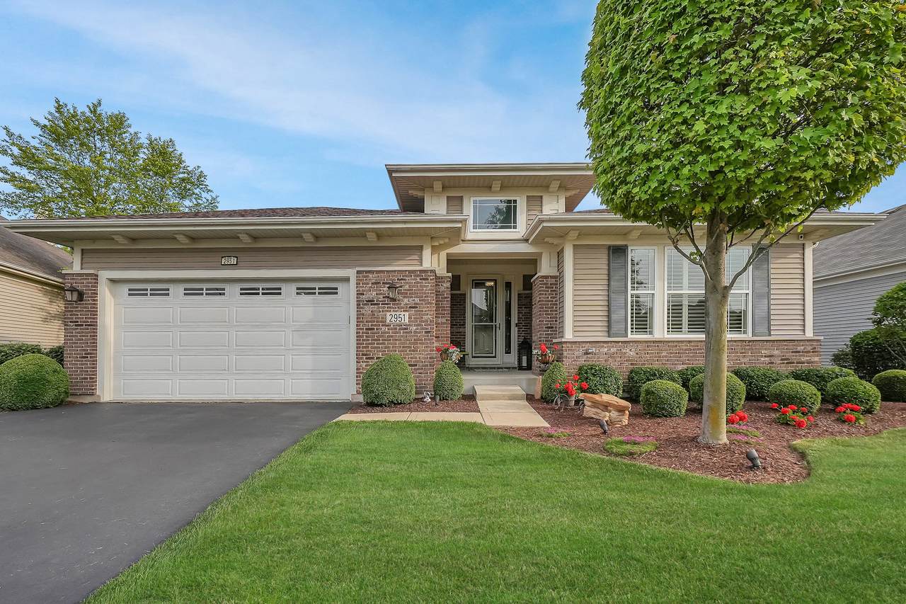 2951 Chevy Chase Lane - Photo 1
