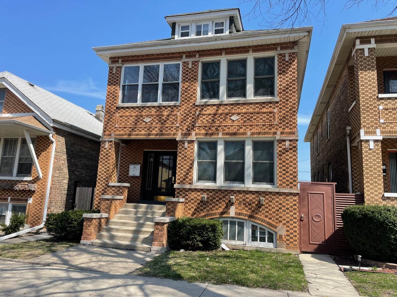 4623 Harding Avenue - Photo 1