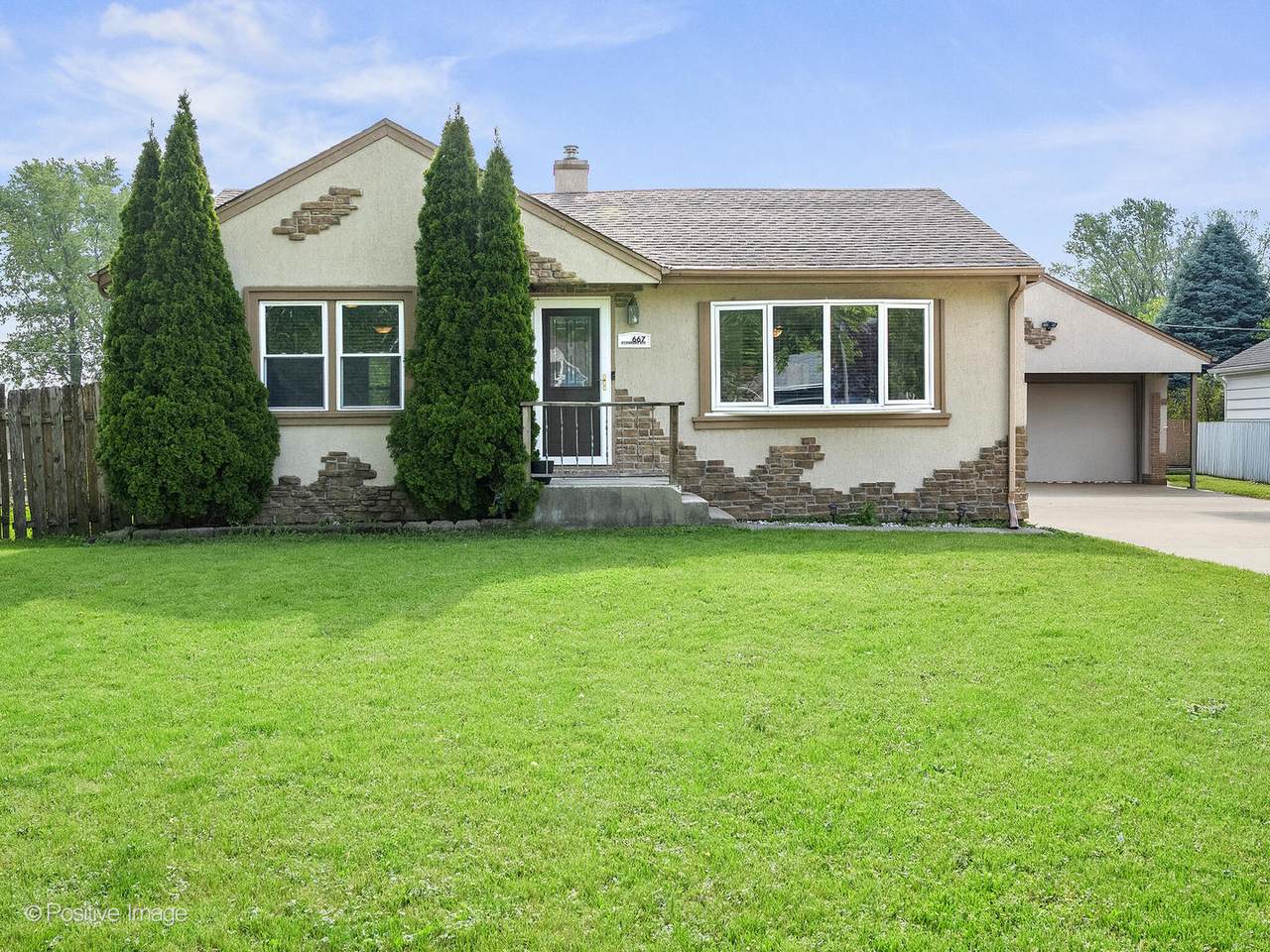 667 Lombard Avenue - Photo 1