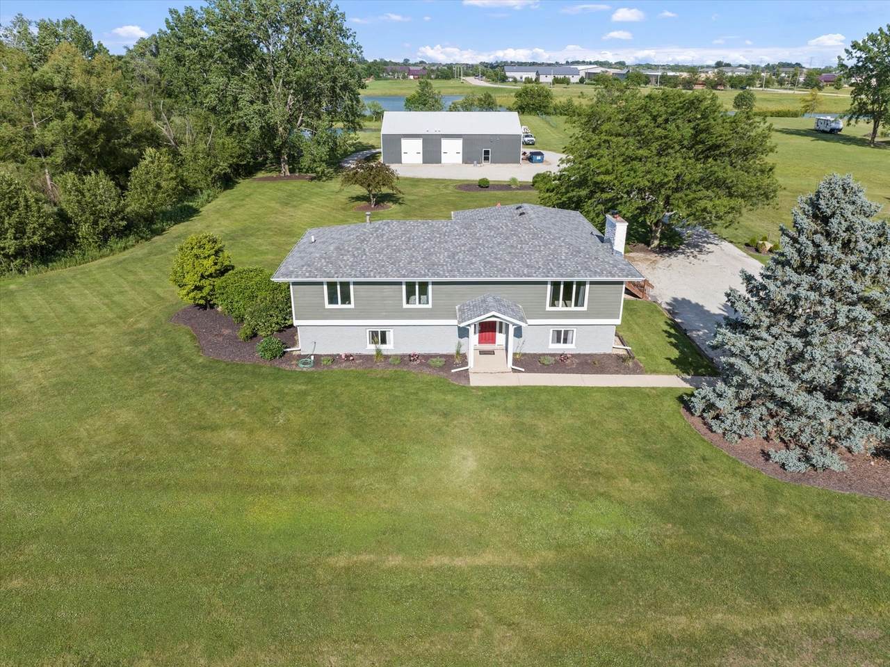 1002 Schoolhouse Road - Photo 1