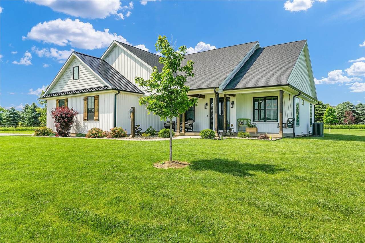 619 County Road 2550 - Photo 1
