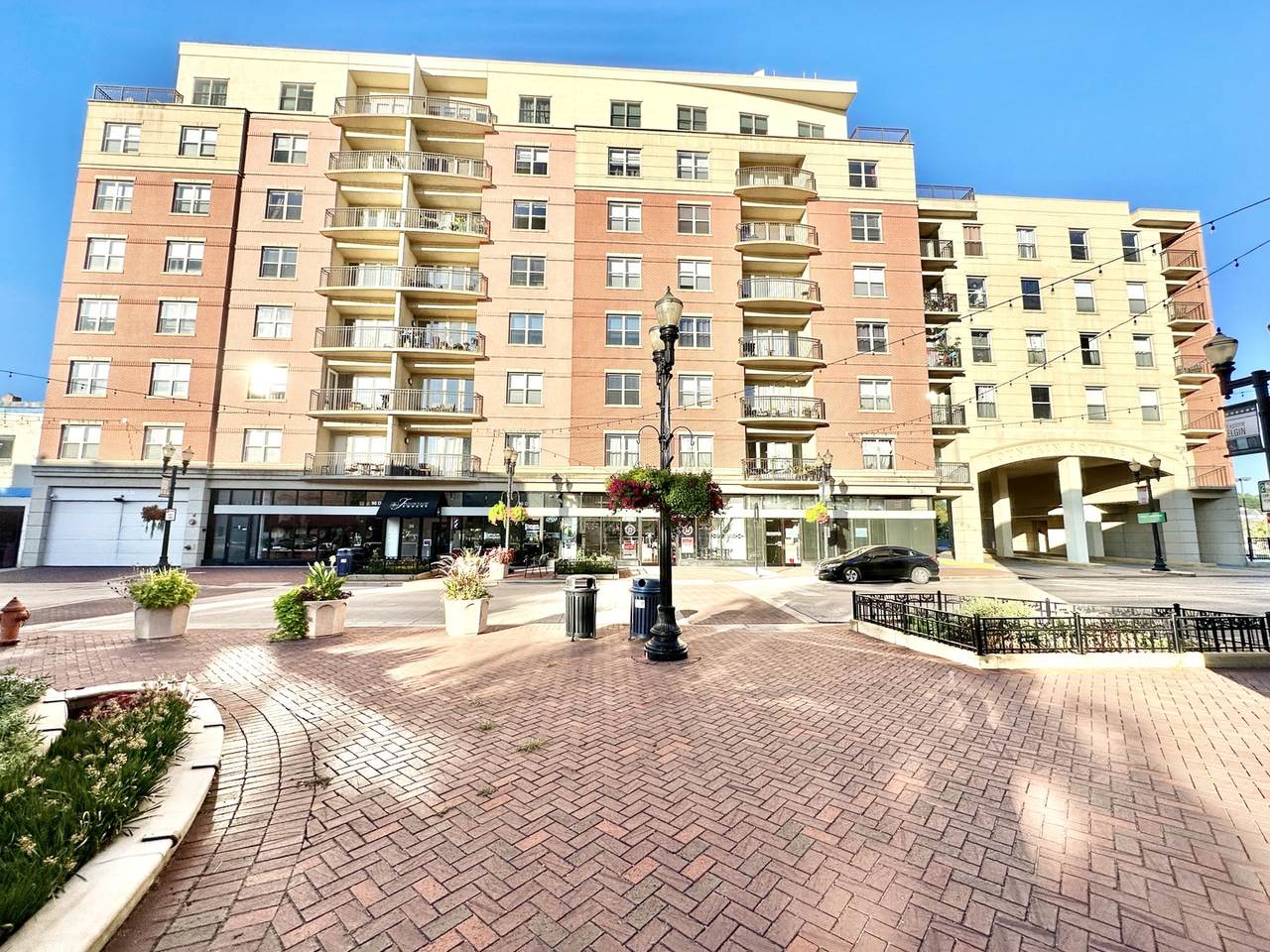 50 Grove Avenue - Photo 1