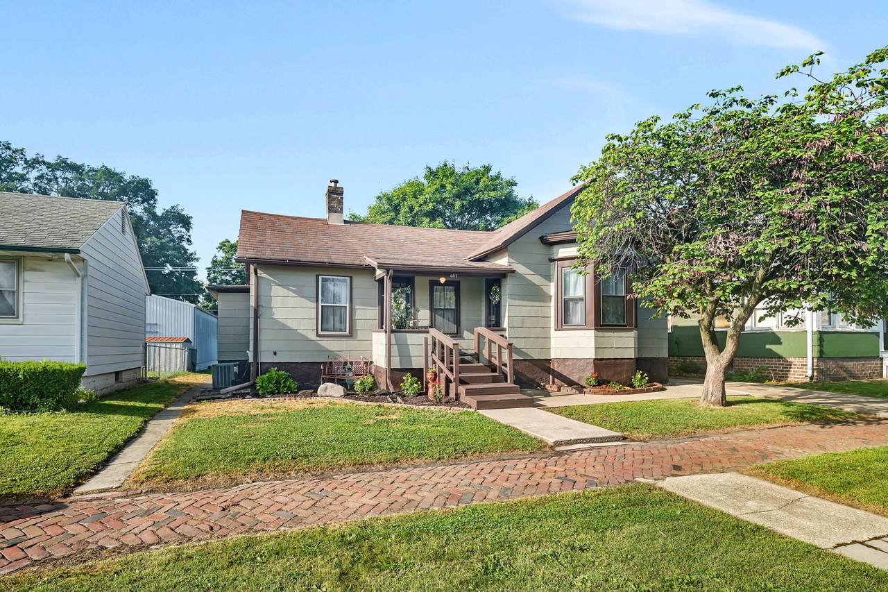 607 Bridge Street - Photo 1