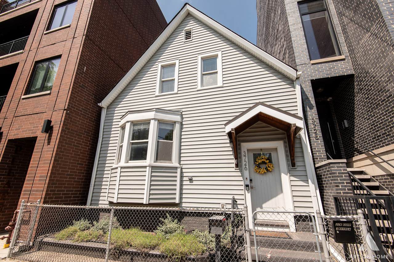 3726 Ashland Avenue - Photo 1