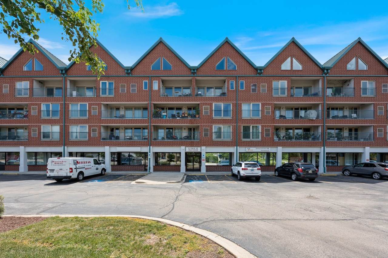 1111 Burlington Avenue - Photo 1