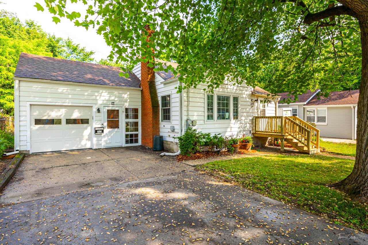 325 Douglas Street - Photo 1