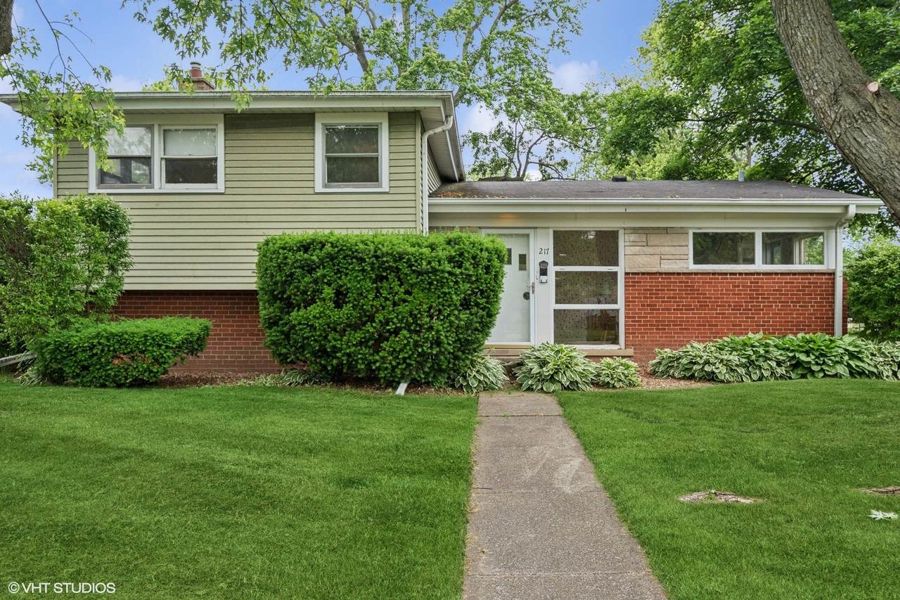 217 Heather Lane - Photo 1