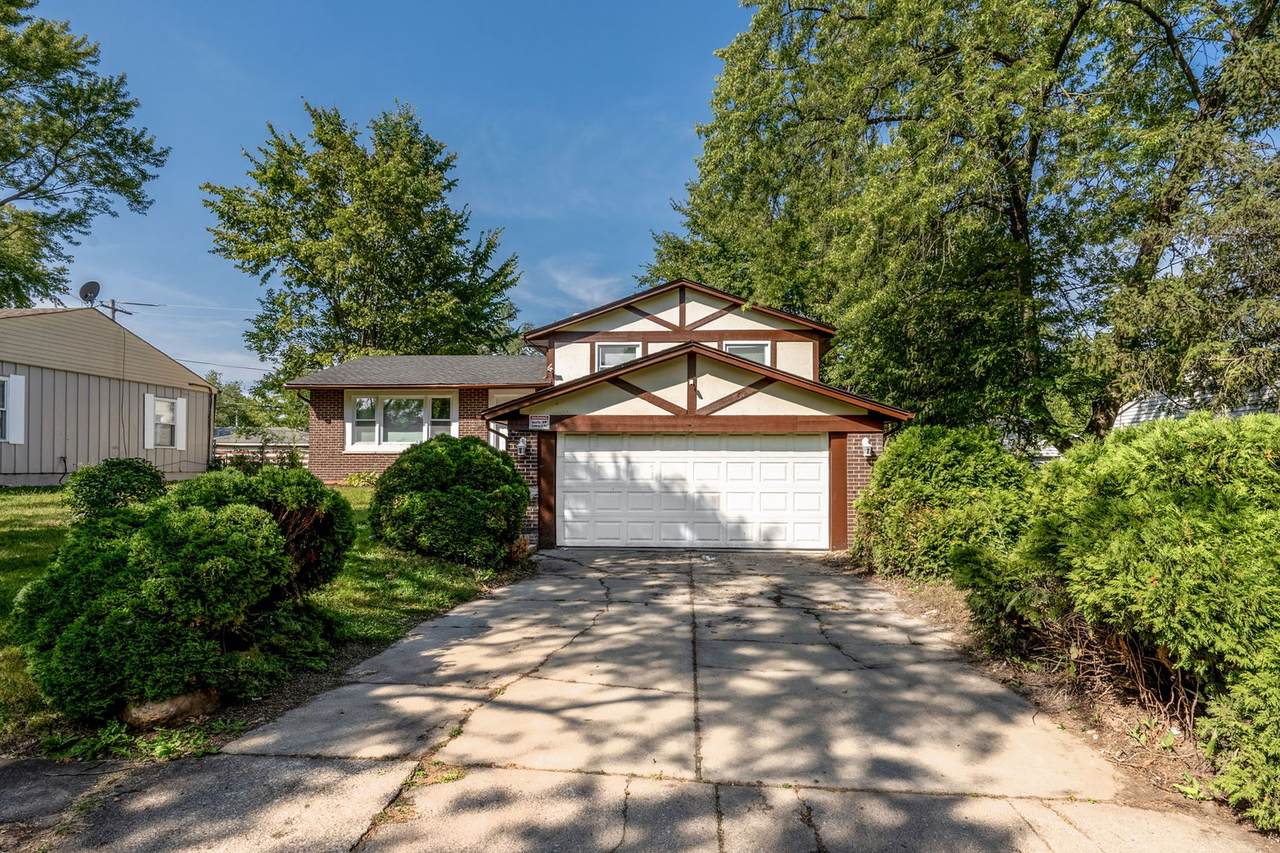 21706 Gailene Avenue - Photo 1