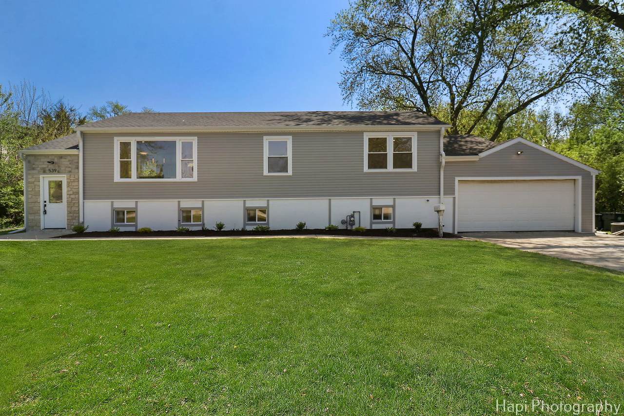 539 Plum Grove Road - Photo 1
