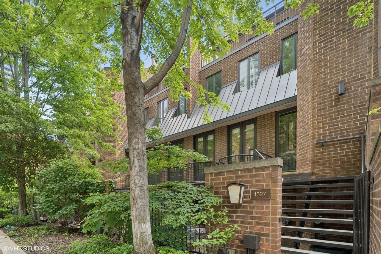 1327 Sutton Place - Photo 1
