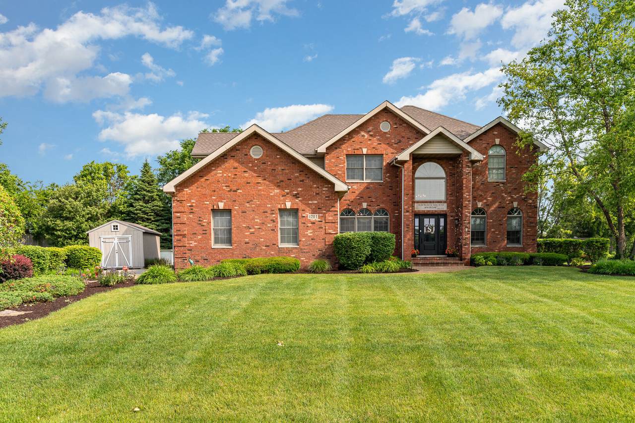 12114 Castle Drive - Photo 1