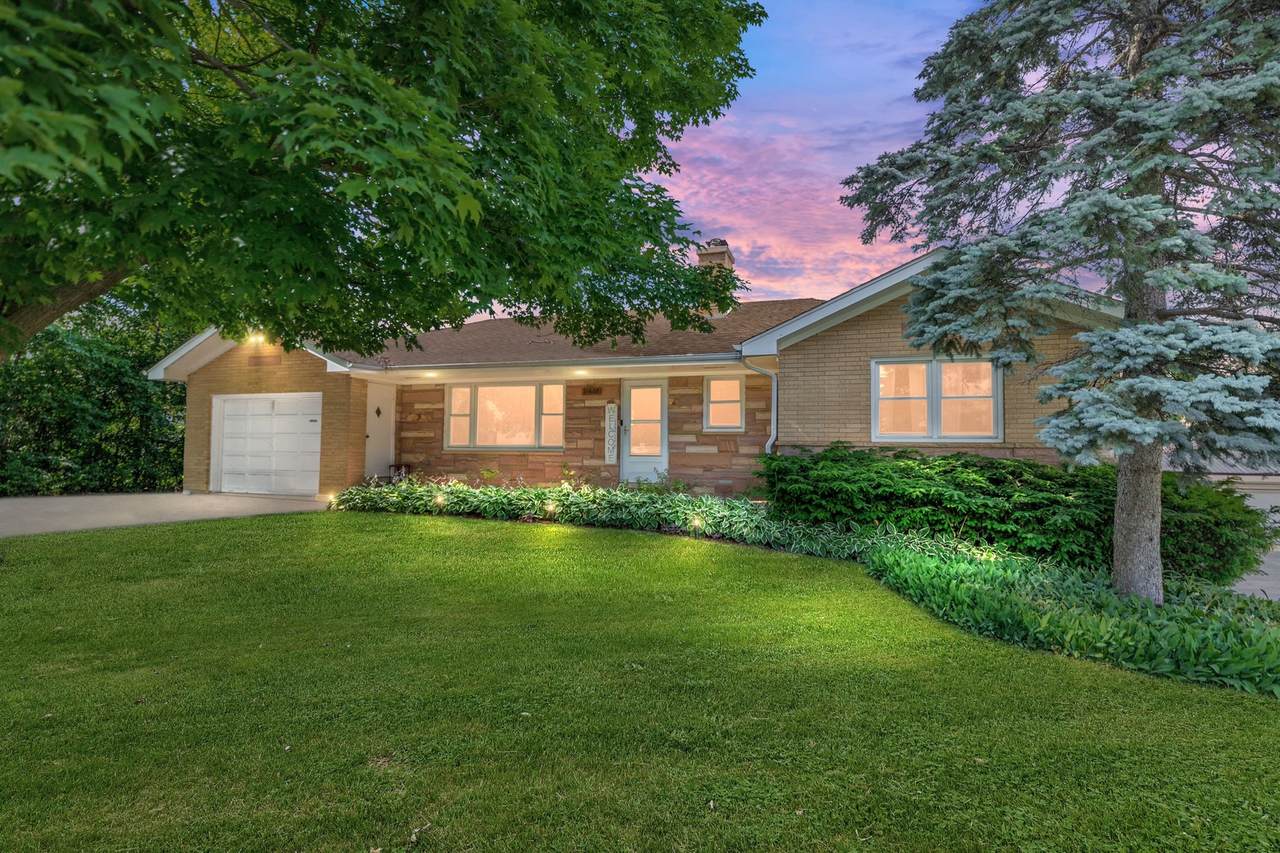 11608 Maple Avenue - Photo 1