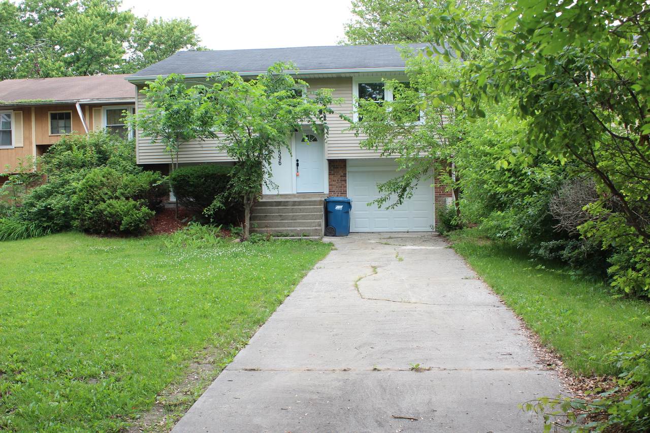 21596 Peterson Avenue - Photo 1