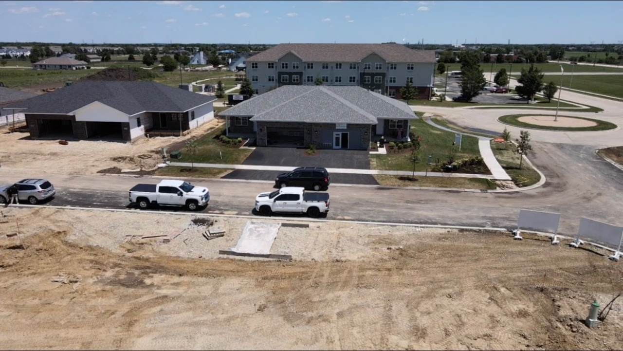 2033 Isabella Lane - Photo 1